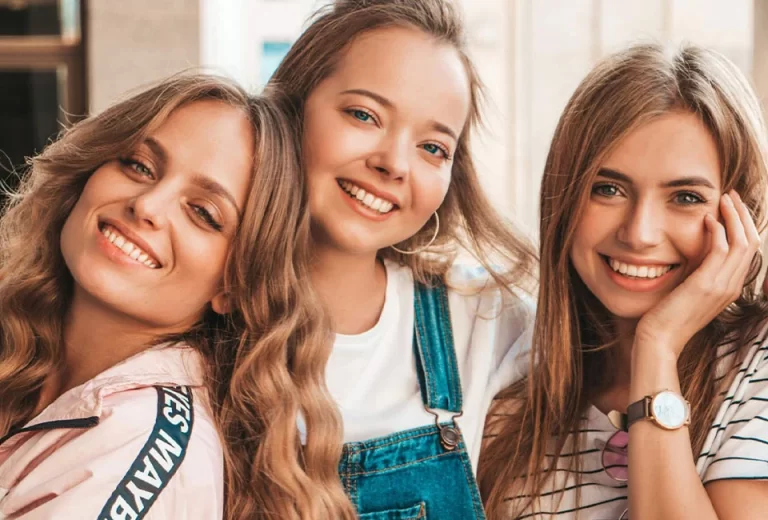 Family with beautiful smiles